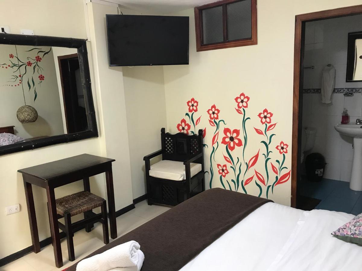 Posada J Banos  Ngoại thất bức ảnh